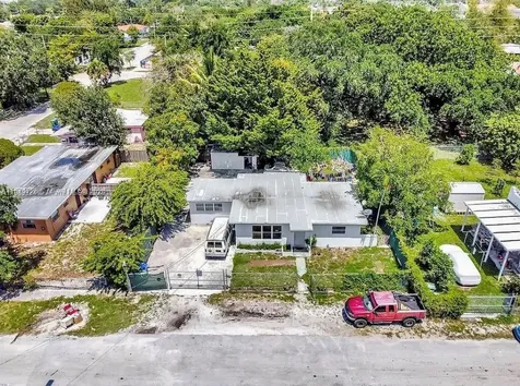 261 NW 73rd Terrace Miami FL 33150