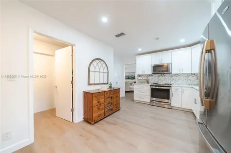 7747 Cloverfield Circle Boca Raton FL 33433