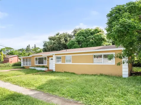 16815 NW 38th Court Miami Gardens FL 33055
