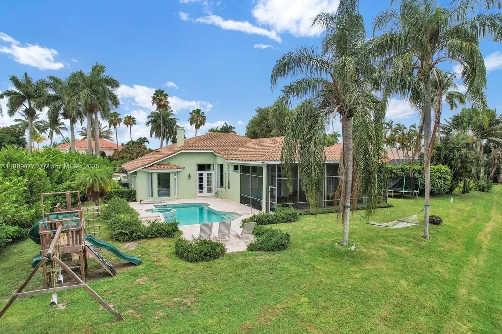 6622 Newport Lake Circle Boca Raton FL 33496