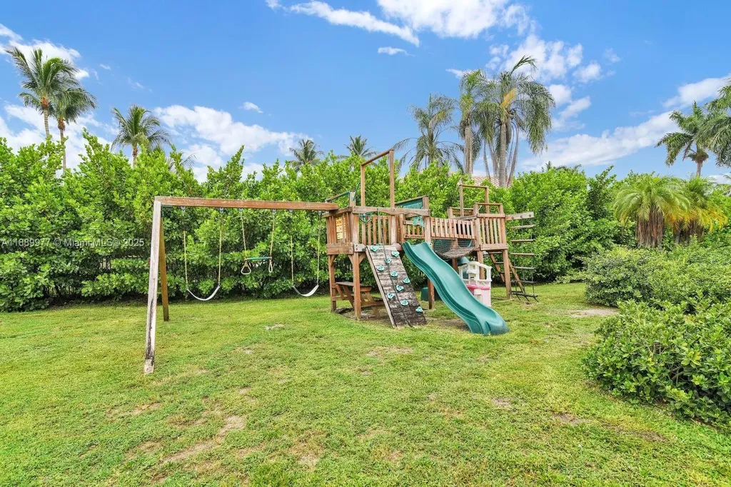 6622 Newport Lake Circle Boca Raton FL 33496