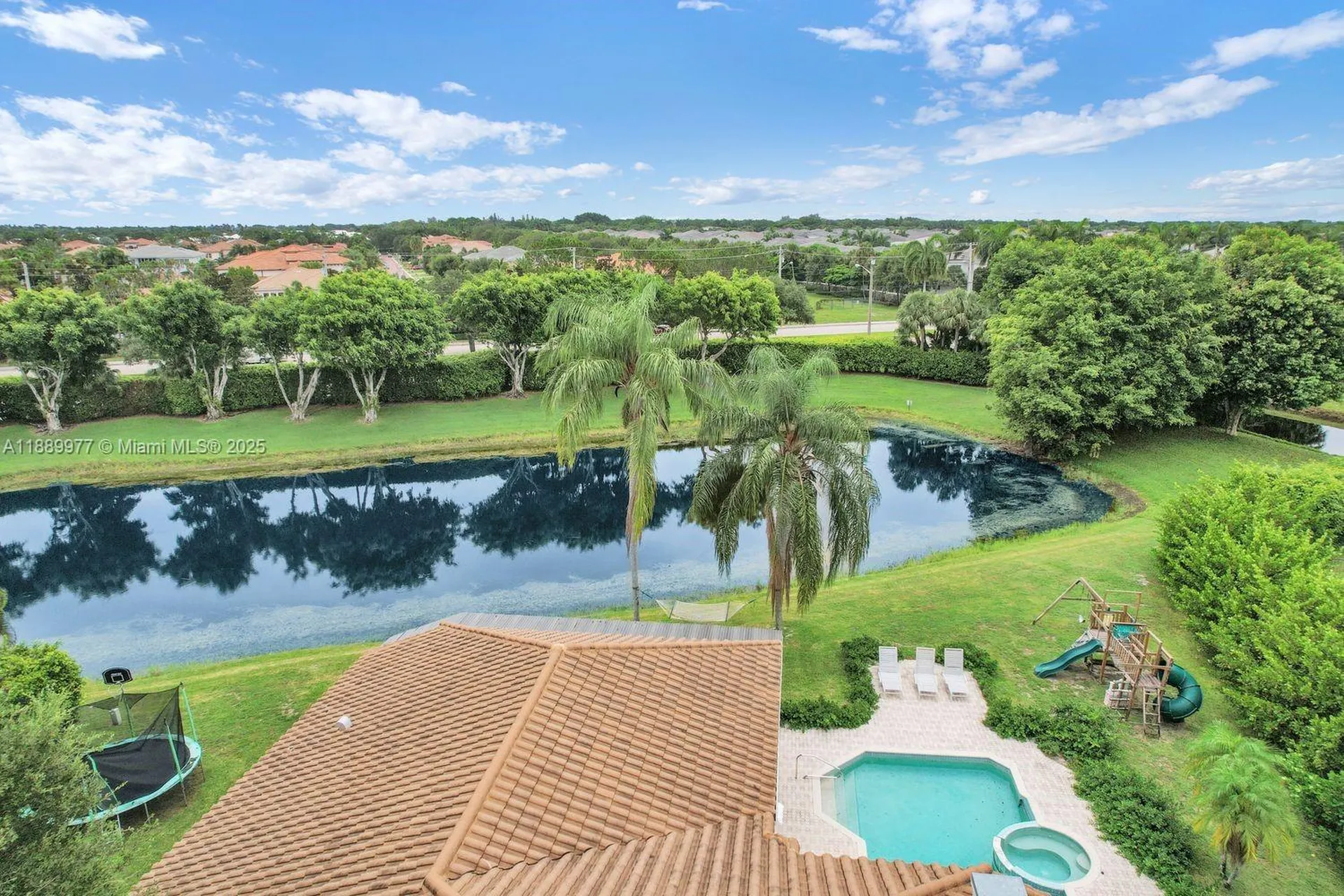 6622 Newport Lake Circle Boca Raton FL 33496