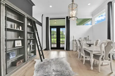 6622 Newport Lake Circle Boca Raton FL 33496