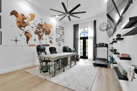 6622 Newport Lake Circle Boca Raton FL 33496