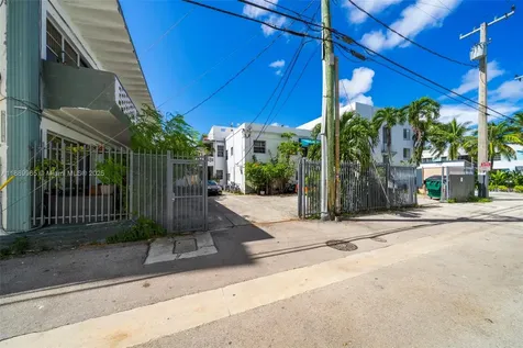 249 Collins Avenue Miami Beach FL 33139
