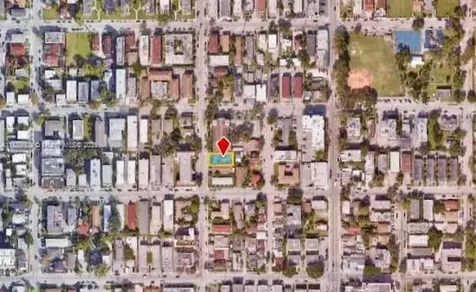 Miami FL 33130