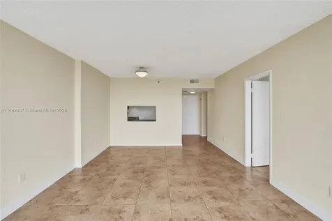 1470 NE 123rd Street North Miami FL 33161