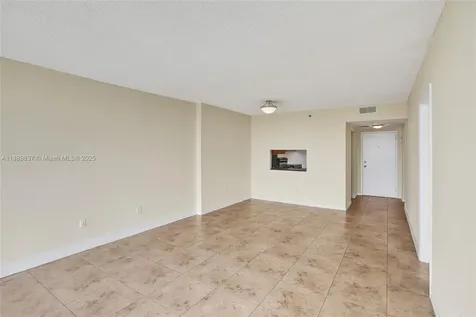 1470 NE 123rd Street North Miami FL 33161