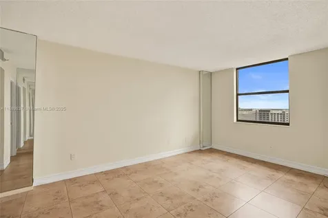 1470 NE 123rd Street North Miami FL 33161