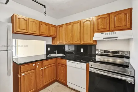 1470 NE 123rd Street North Miami FL 33161