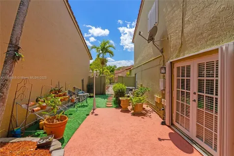 10213 SW 156th Avenue Miami FL 33196