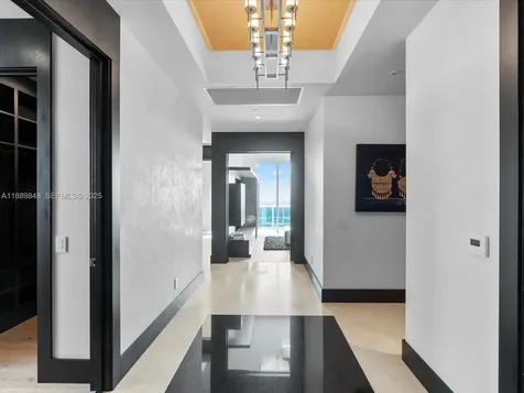 2711 S Ocean Drive Hollywood FL 33019