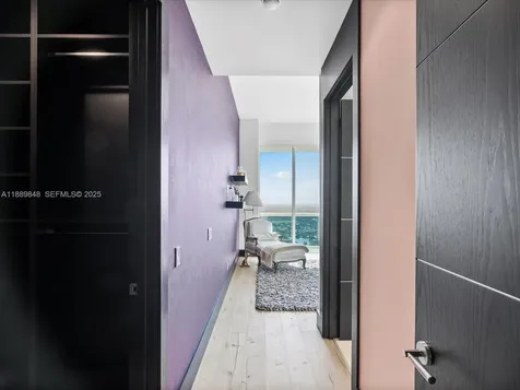 2711 S Ocean Drive Hollywood FL 33019