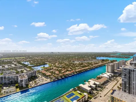 2711 S Ocean Drive Hollywood FL 33019