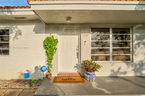 17365 SW 95th Avenue Palmetto Bay FL 33157