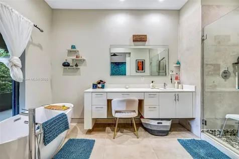 1320 NE 138th Street North Miami FL 33161