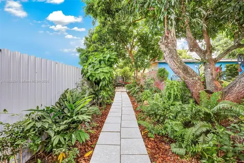 1320 NE 138th Street North Miami FL 33161