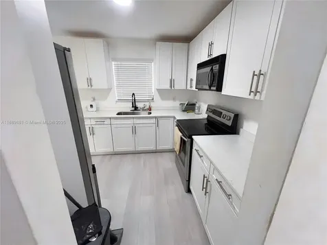 3361 NW 5th Place Lauderhill FL 33311