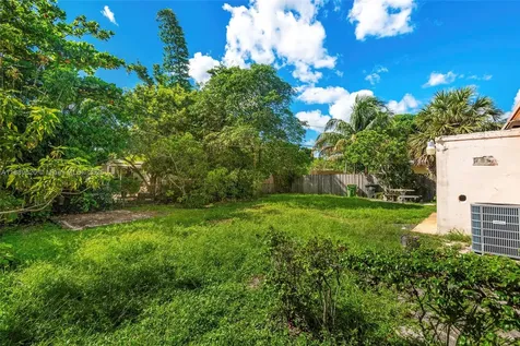13710 NW 5th Avenue North Miami FL 33168