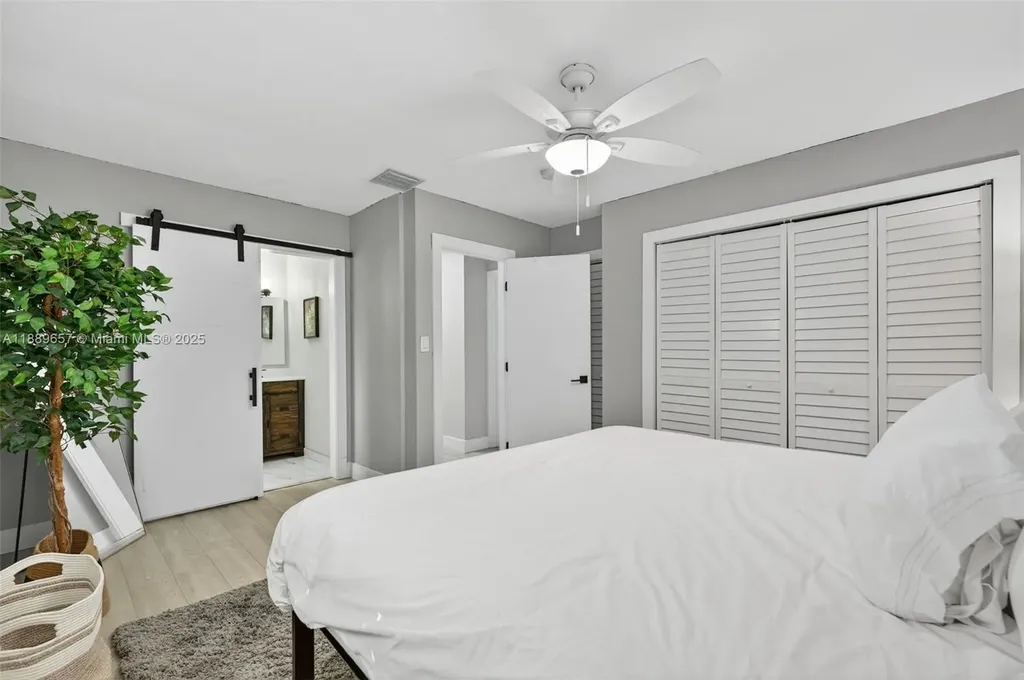 839 SW 16th Street Fort Lauderdale FL 33315