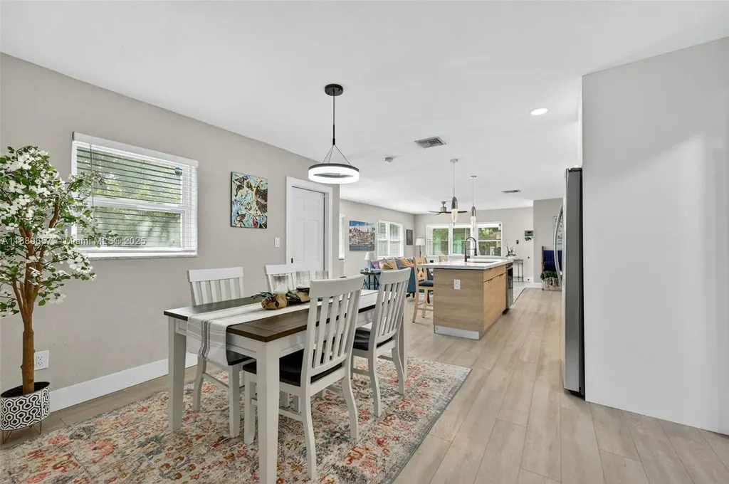 839 SW 16th Street Fort Lauderdale FL 33315