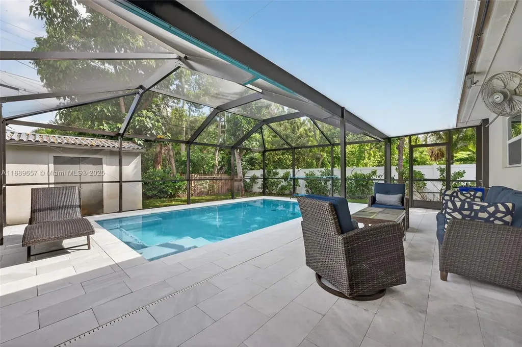 839 SW 16th Street Fort Lauderdale FL 33315