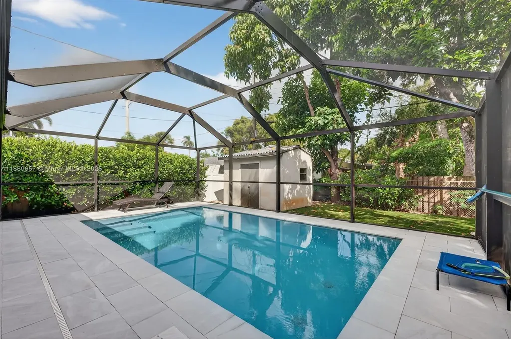 839 SW 16th Street Fort Lauderdale FL 33315