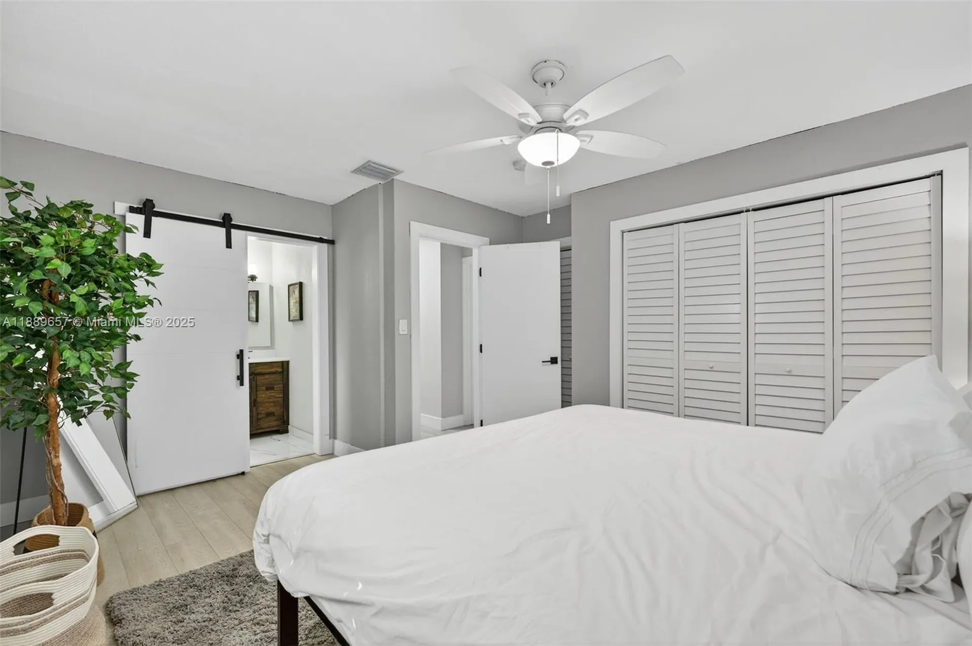 839 SW 16th Street Fort Lauderdale FL 33315