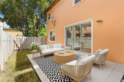 8450 NW 113th Passage Doral FL 33178