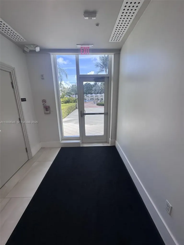 3001 S Ocean Drive Hollywood FL 33019