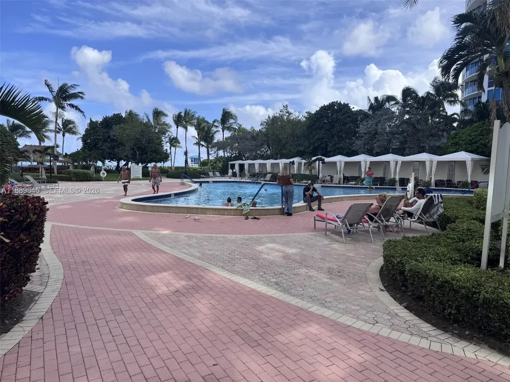 3001 S Ocean Drive Hollywood FL 33019