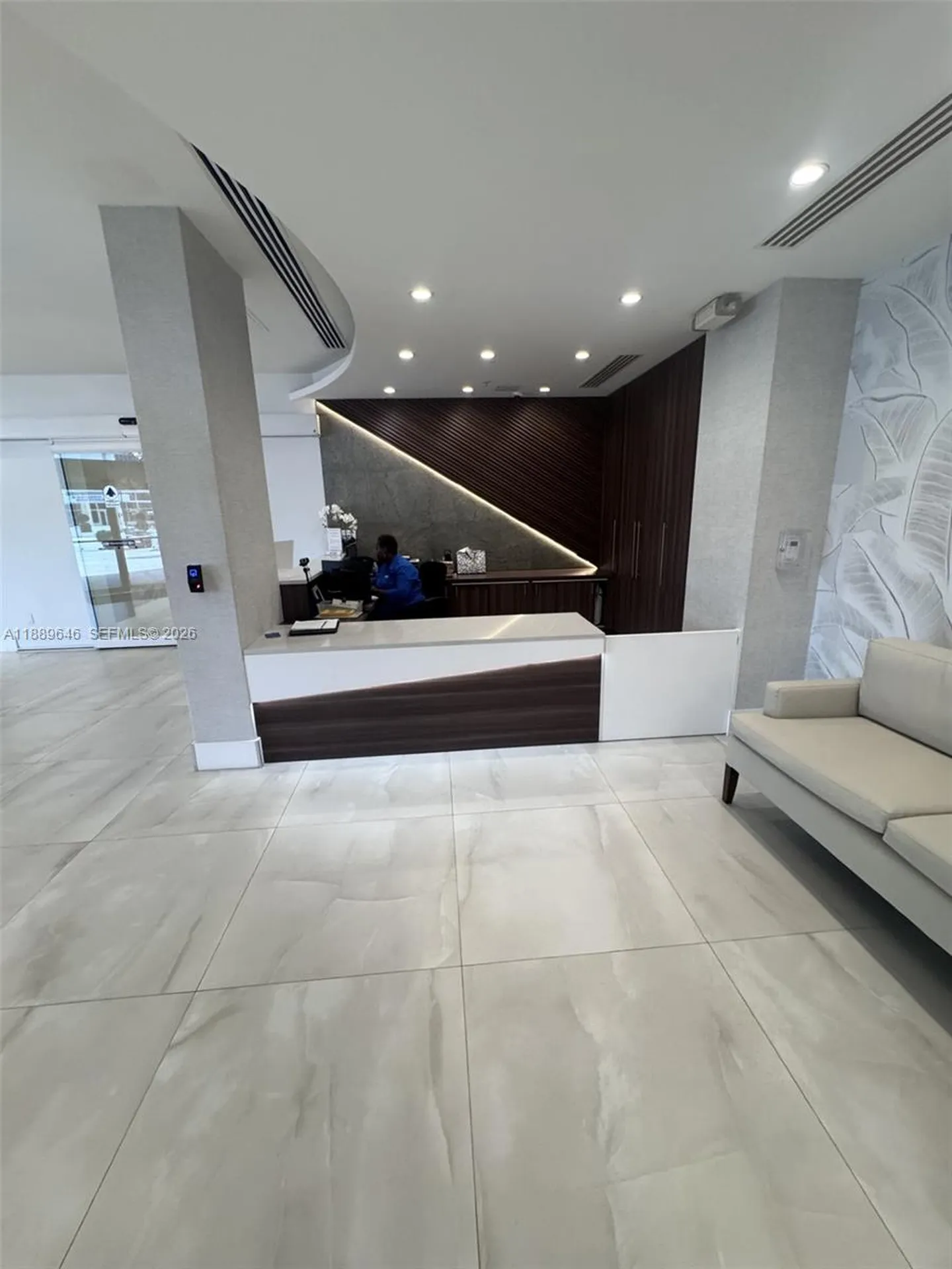 3001 S Ocean Drive Hollywood FL 33019
