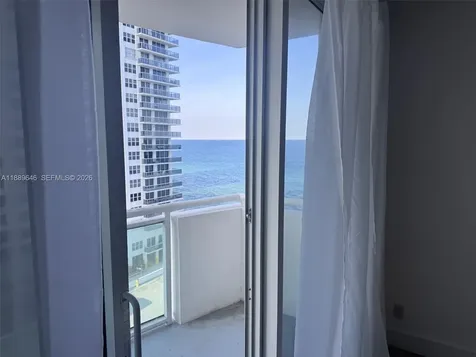 3001 S Ocean Drive Hollywood FL 33019