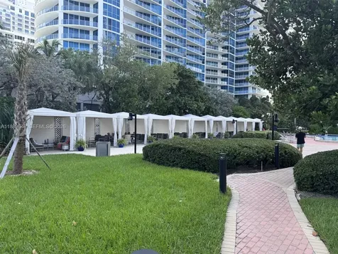 3001 S Ocean Drive Hollywood FL 33019