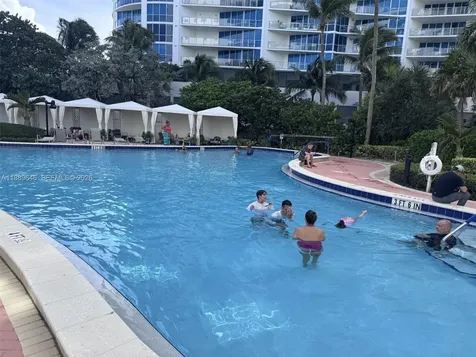 3001 S Ocean Drive Hollywood FL 33019