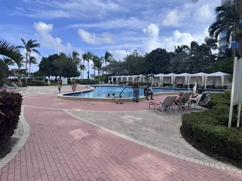 3001 S Ocean Drive Hollywood FL 33019
