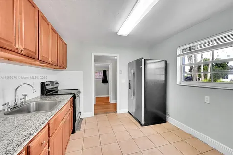 6210 SW 38th Street Davie FL 33314