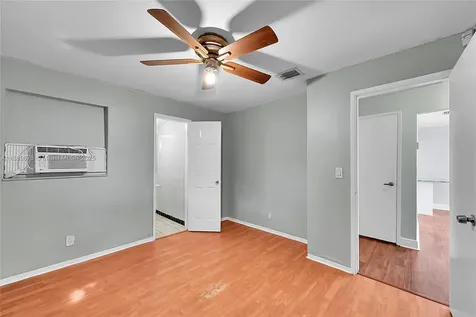 6210 SW 38th Street Davie FL 33314