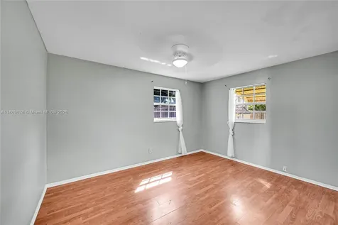 6210 SW 38th Street Davie FL 33314