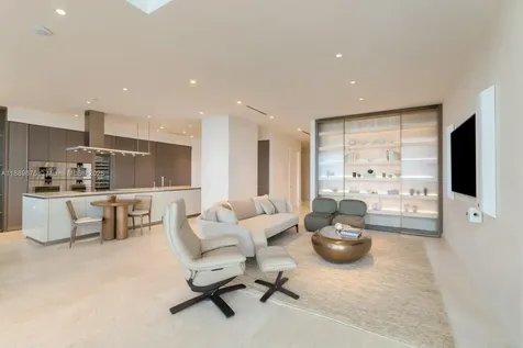 18501 Collins Avenue Sunny Isles Beach FL 33160