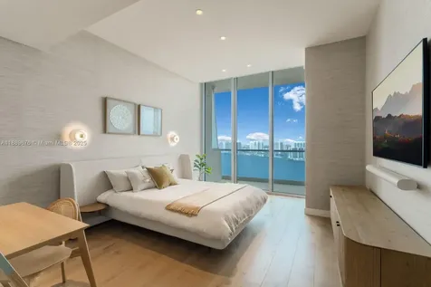 18501 Collins Avenue Sunny Isles Beach FL 33160