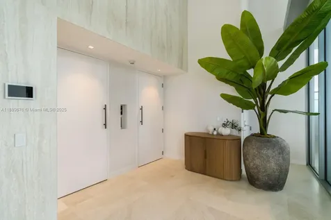 18501 Collins Avenue Sunny Isles Beach FL 33160