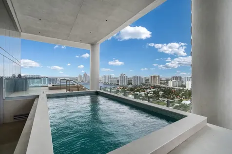 18501 Collins Avenue Sunny Isles Beach FL 33160