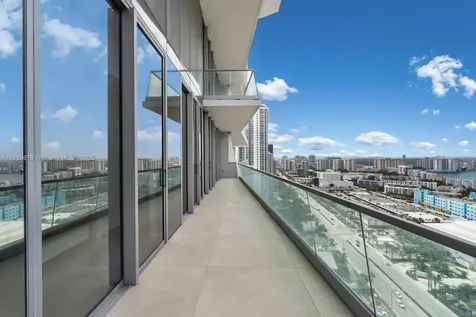 18501 Collins Avenue Sunny Isles Beach FL 33160