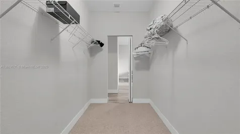 1812 NE 2nd Street Homestead FL 33033
