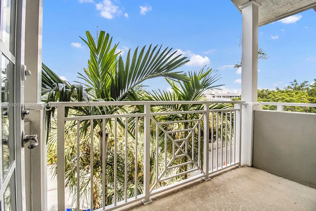 1332 SW 2nd Court Fort Lauderdale FL 33312