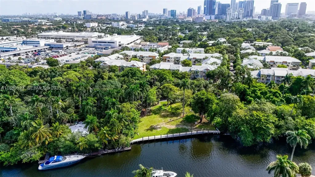 1332 SW 2nd Court Fort Lauderdale FL 33312