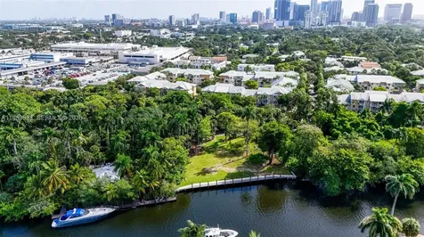 1332 SW 2nd Court Fort Lauderdale FL 33312