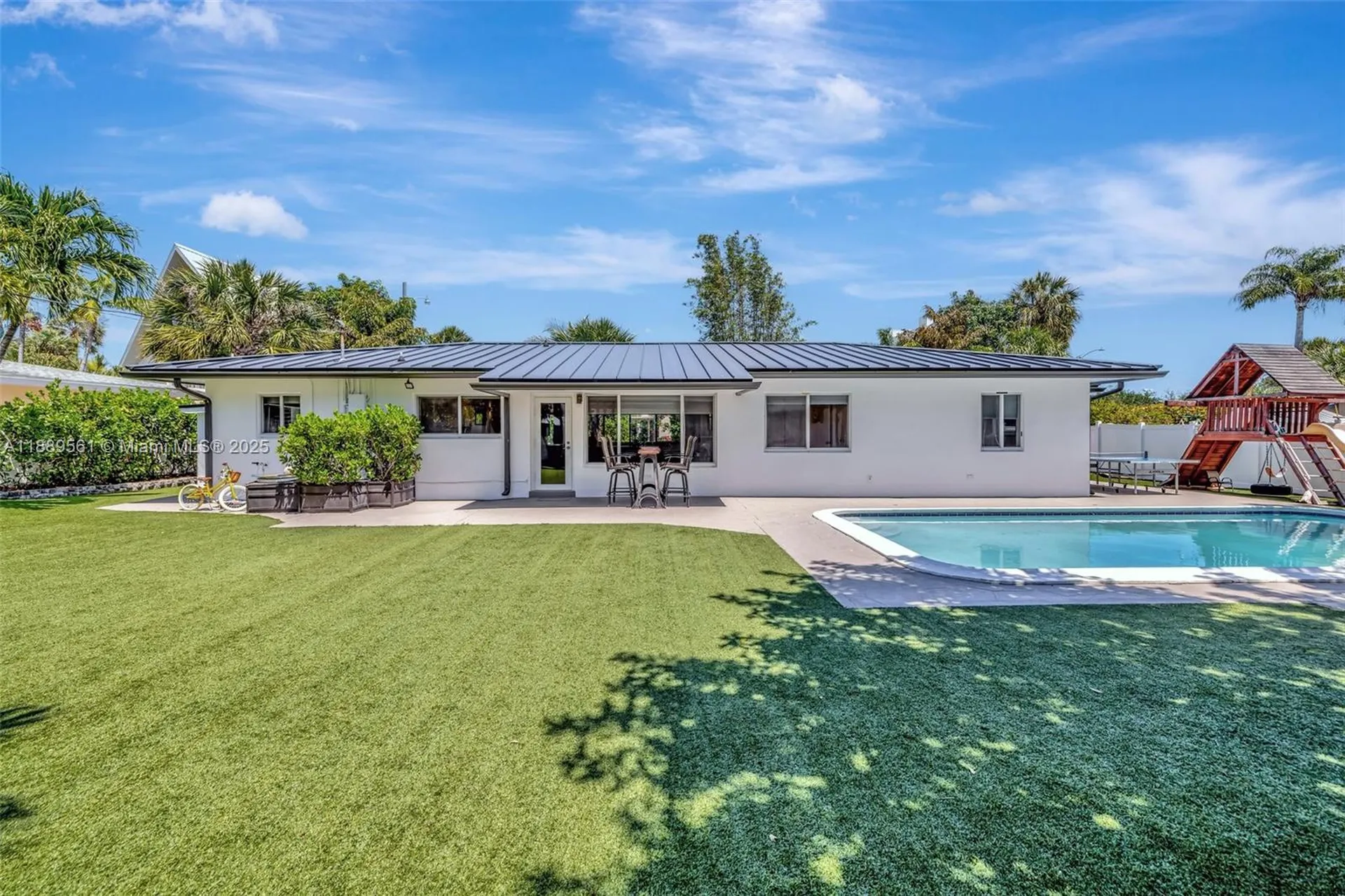 2506 NE 30th Street Fort Lauderdale FL 33306