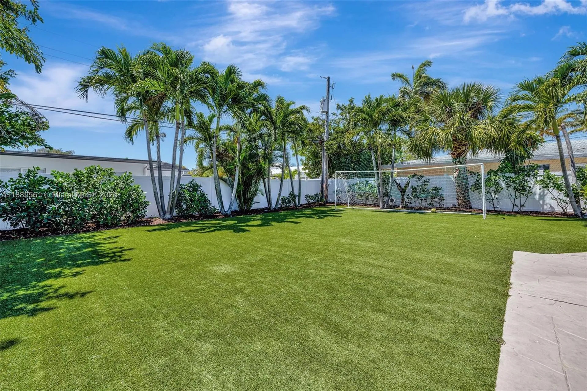 2506 NE 30th Street Fort Lauderdale FL 33306